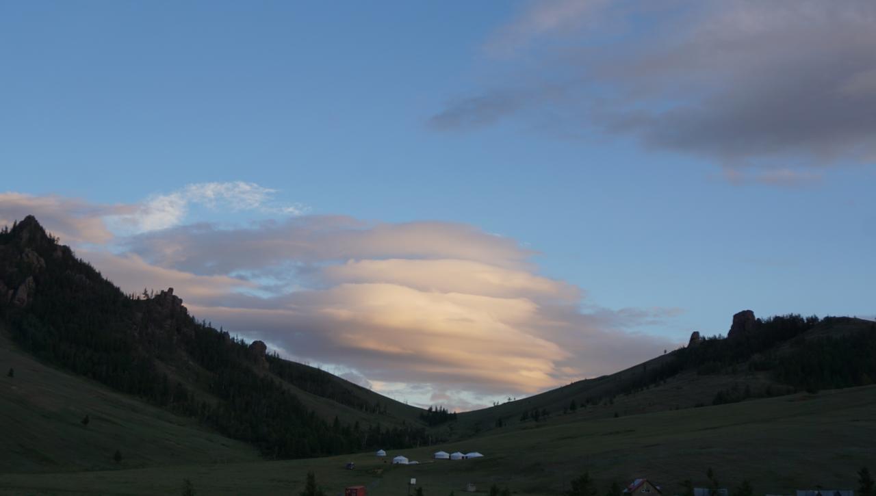 My Mongolia Eco Ger Camp Hotell Nalayh Eksteriør bilde