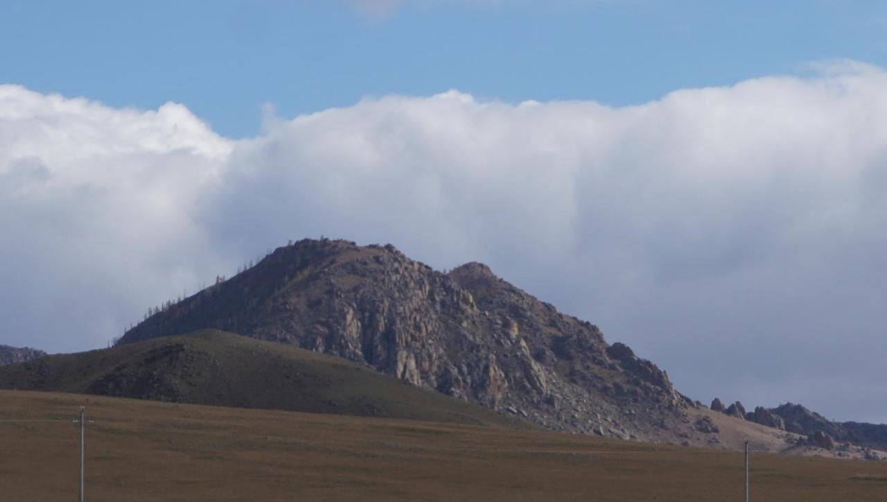 My Mongolia Eco Ger Camp Hotell Nalayh Eksteriør bilde